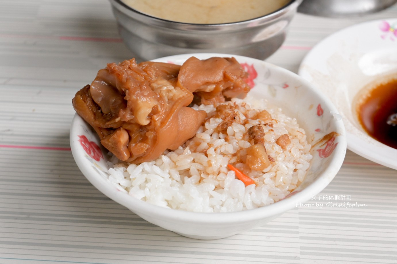 錦田肉燥飯｜五十年肉燥飯老店，便當有夠銅板(外帶) @女子的休假計劃