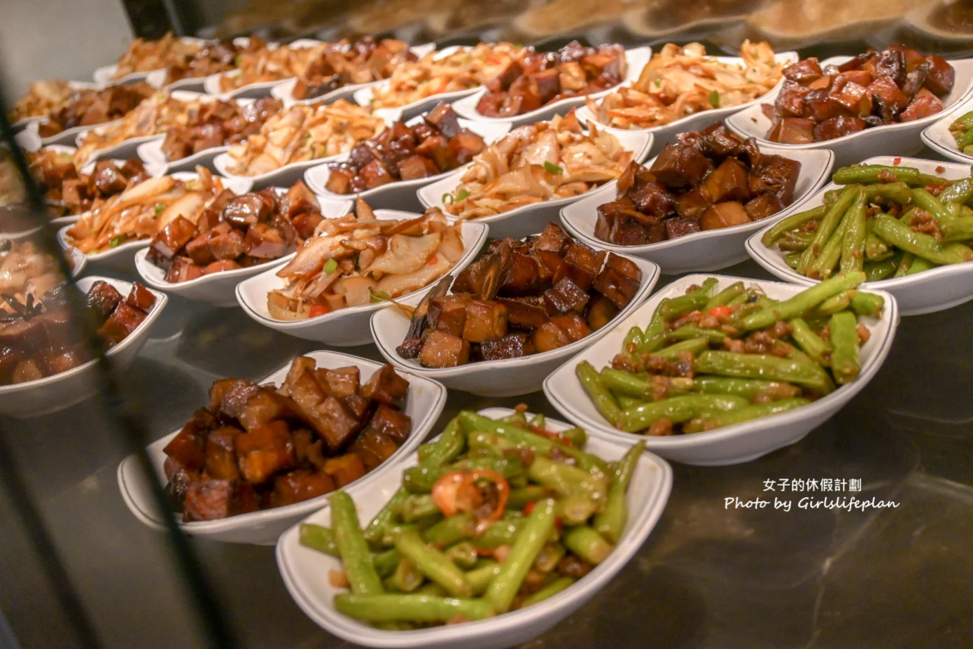 北平楊寶寶蒸餃朝明店｜評價破萬米其林推薦(外帶) @女子的休假計劃