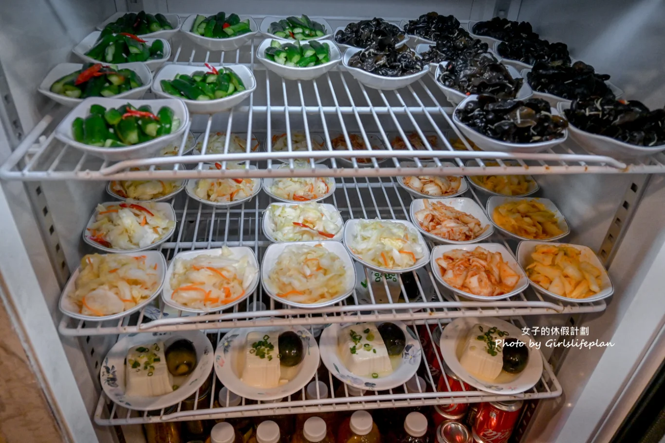 北平楊寶寶蒸餃朝明店｜評價破萬米其林推薦(外帶) @女子的休假計劃