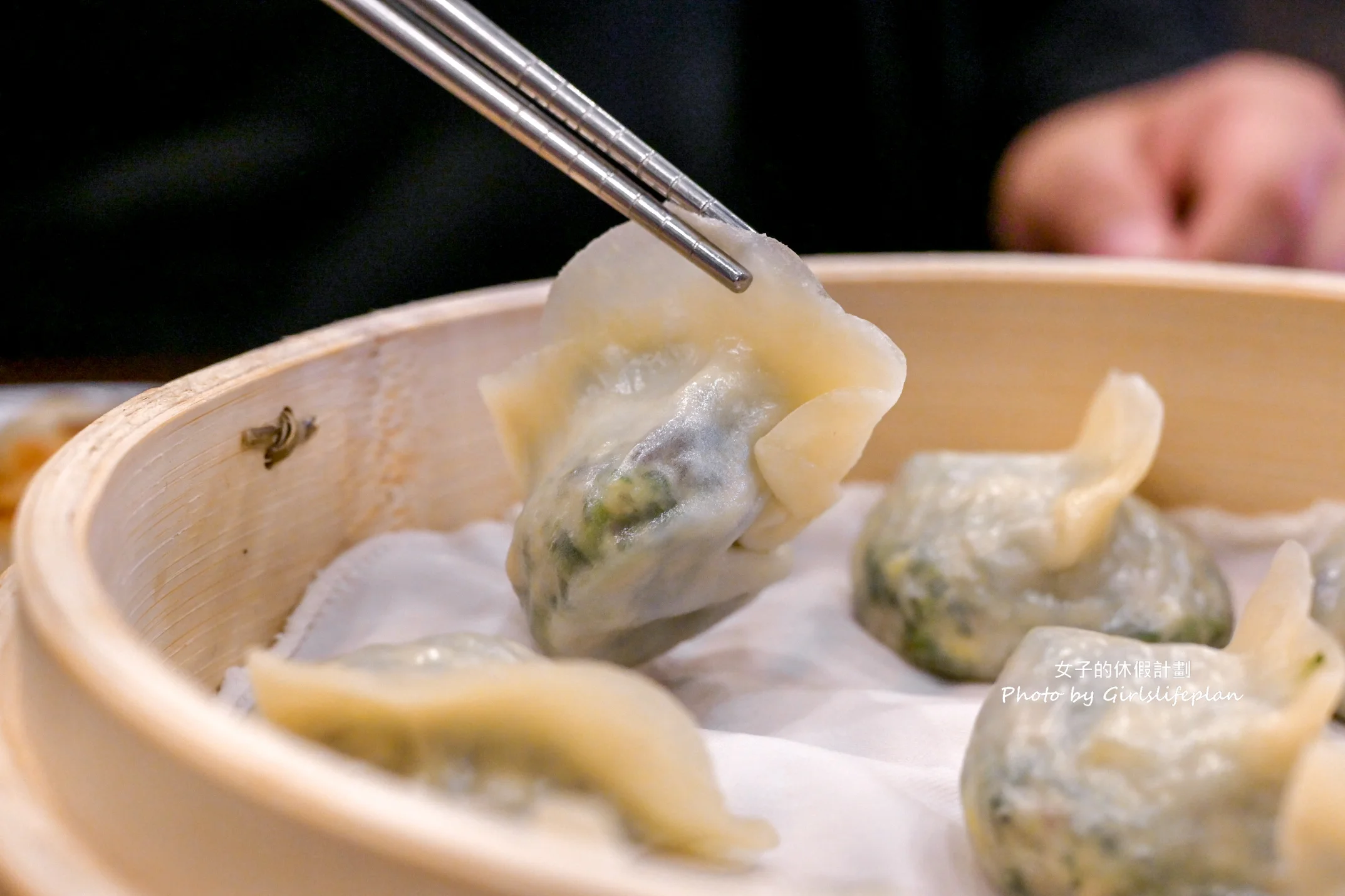 北平楊寶寶蒸餃朝明店｜評價破萬米其林推薦(外帶) @女子的休假計劃