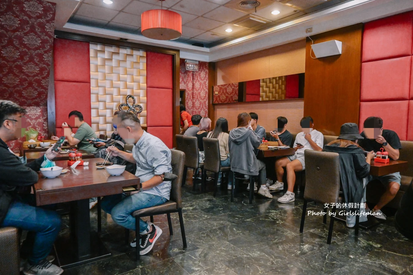 北平楊寶寶蒸餃朝明店｜評價破萬米其林推薦(外帶) @女子的休假計劃