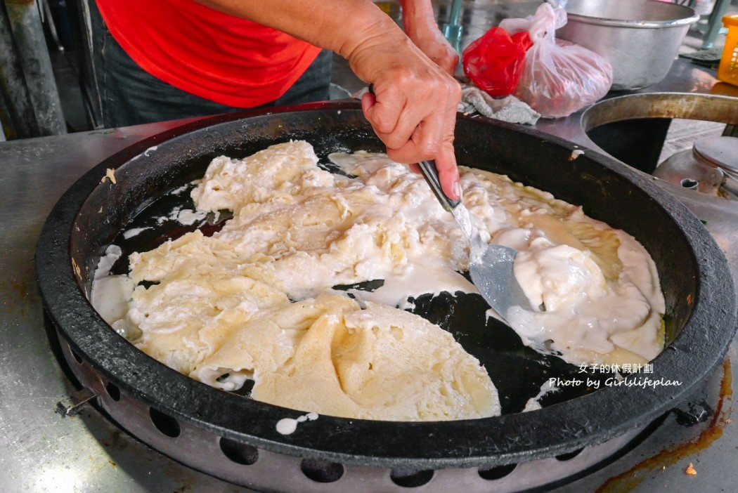 【高雄美食】碼頭阿姨蛋餅，在地人氣古早味粉漿蛋餅一盒20元(外帶) @女子的休假計劃