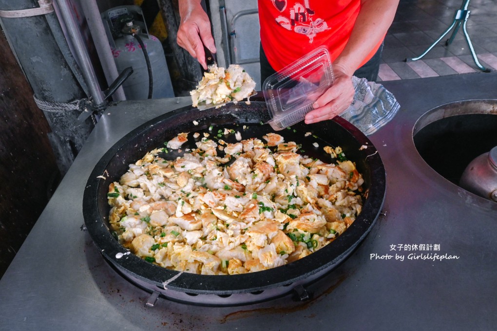 【高雄美食】碼頭阿姨蛋餅，在地人氣古早味粉漿蛋餅一盒20元(外帶) @女子的休假計劃