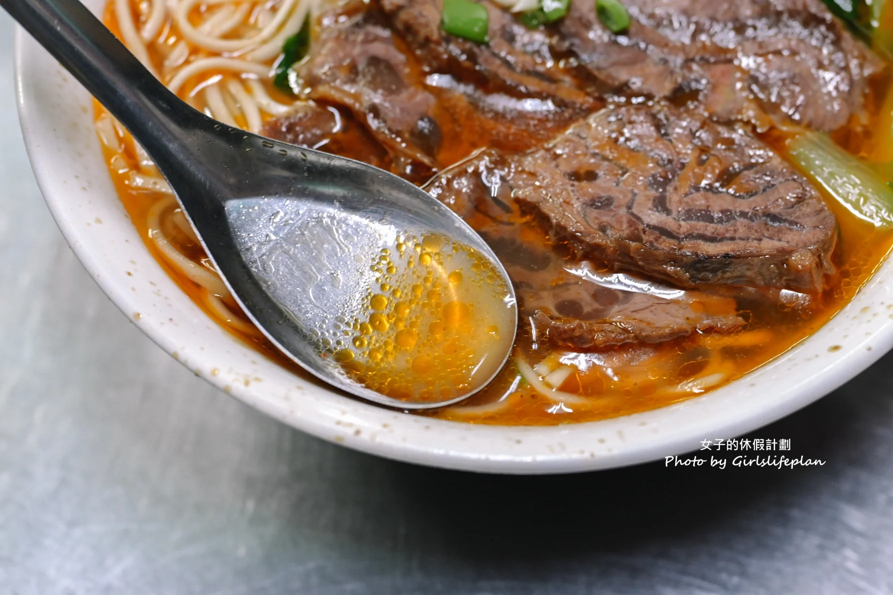 大師兄牛肉麵｜傳說中被牛肉麵耽誤的滷味店(菜單) @女子的休假計劃