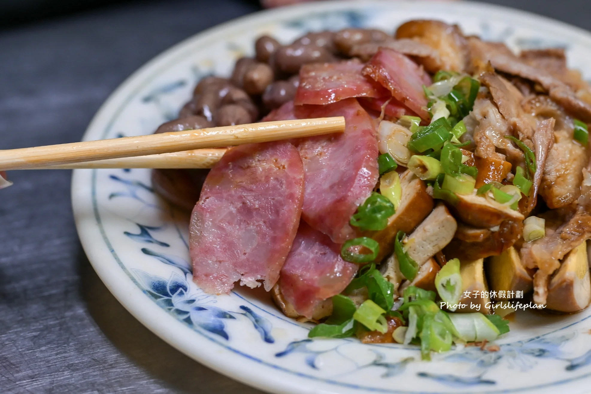 大師兄牛肉麵｜傳說中被牛肉麵耽誤的滷味店(菜單) @女子的休假計劃