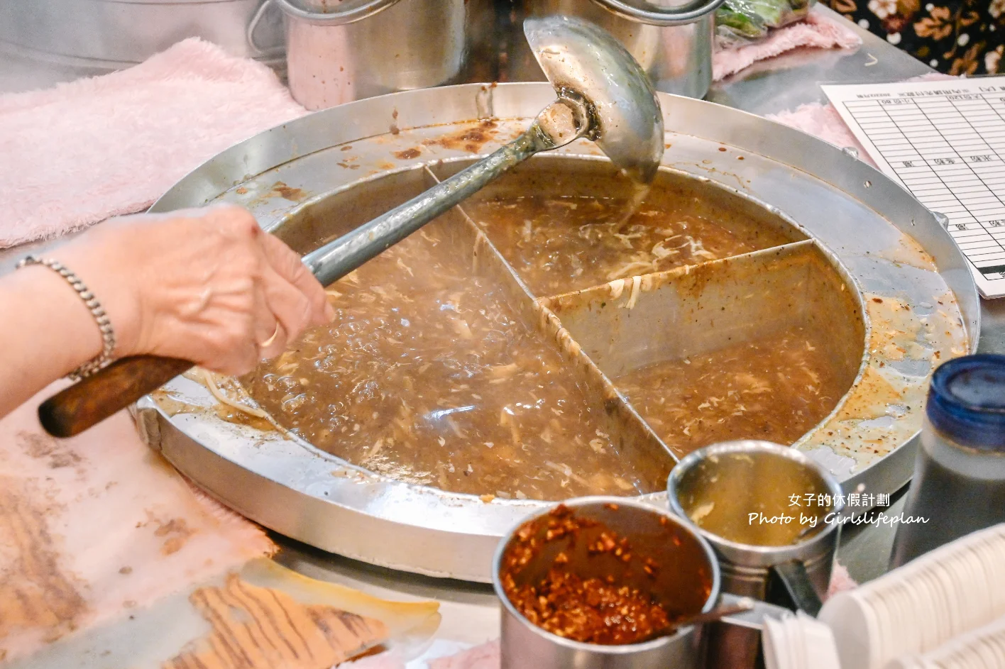 慶和魷魚羹｜祖傳沙茶魷魚羹，老板橋人懷念的老味道(外帶) @女子的休假計劃