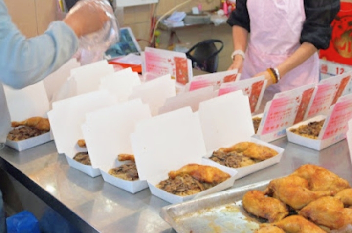 林合發油飯｜永樂市場大稻埕美食(彌月油飯宅配/外帶) @女子的休假計劃