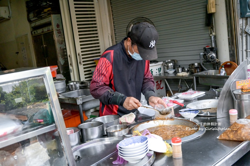 飛在香菇肉羹｜行家才知道超低調百年肉羹老店(外帶) @女子的休假計劃