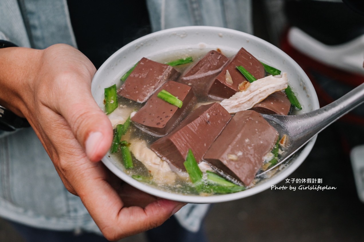 陳家煎盤粿｜在地60年傳統早午餐，免費柴魚高湯喝到飽(外帶) @女子的休假計劃