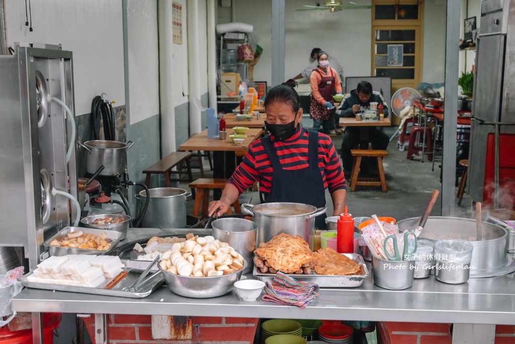 陳家煎盤粿｜在地60年傳統早午餐，免費柴魚高湯喝到飽(外帶) @女子的休假計劃