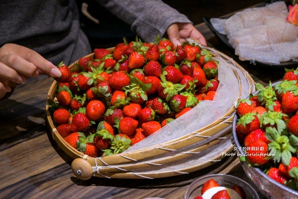 巴適經典麻辣鍋｜大湖草莓甜點吃到飽599元(菜單) @女子的休假計劃