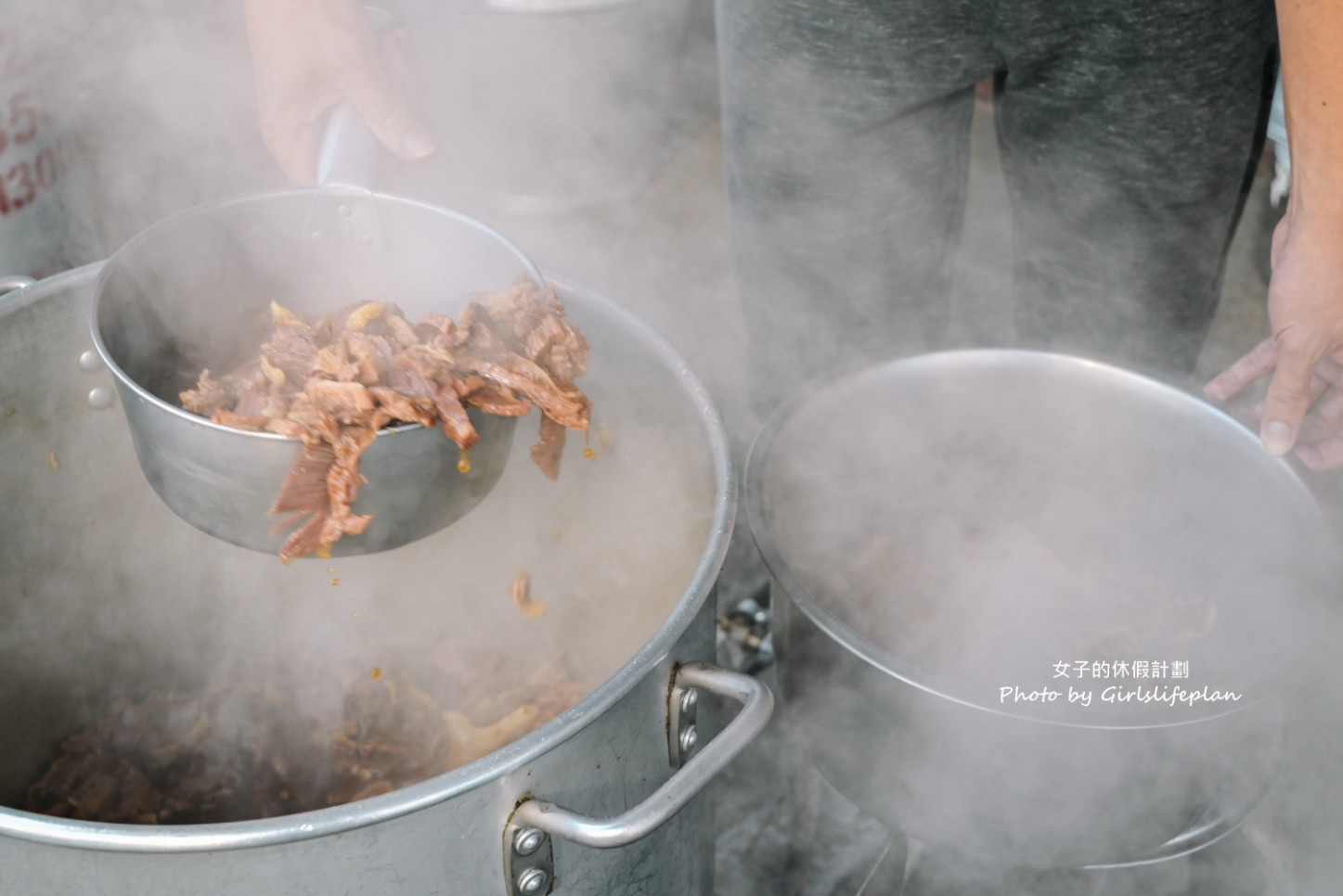 輝煌牛肉湯｜超過40年老店，牛肉湯60元還能加湯(外帶) @女子的休假計劃