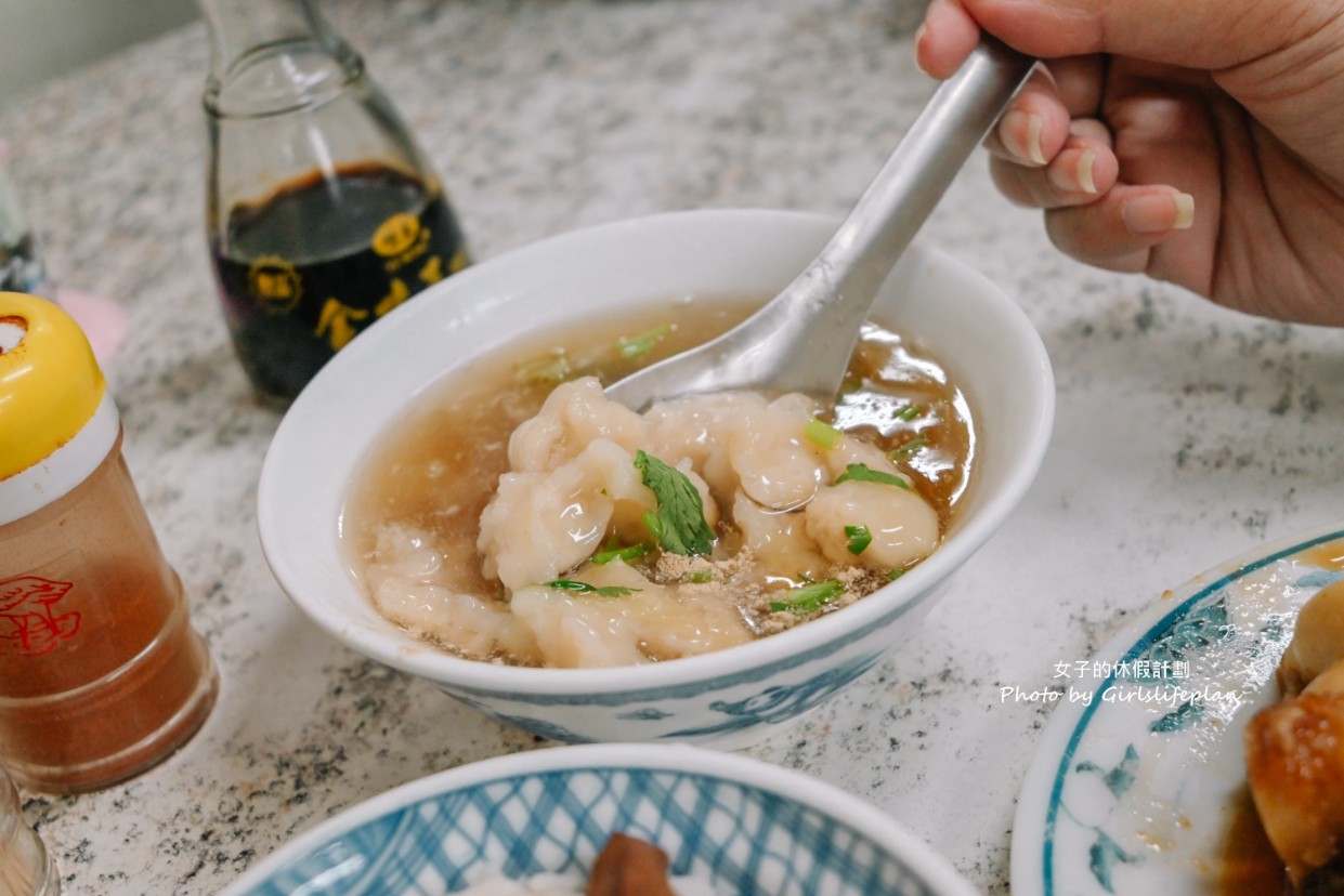 一郎土魠魚羹｜在地60多年小吃店，爌肉飯只要30元，豬腳一大盤60元(外帶) @女子的休假計劃