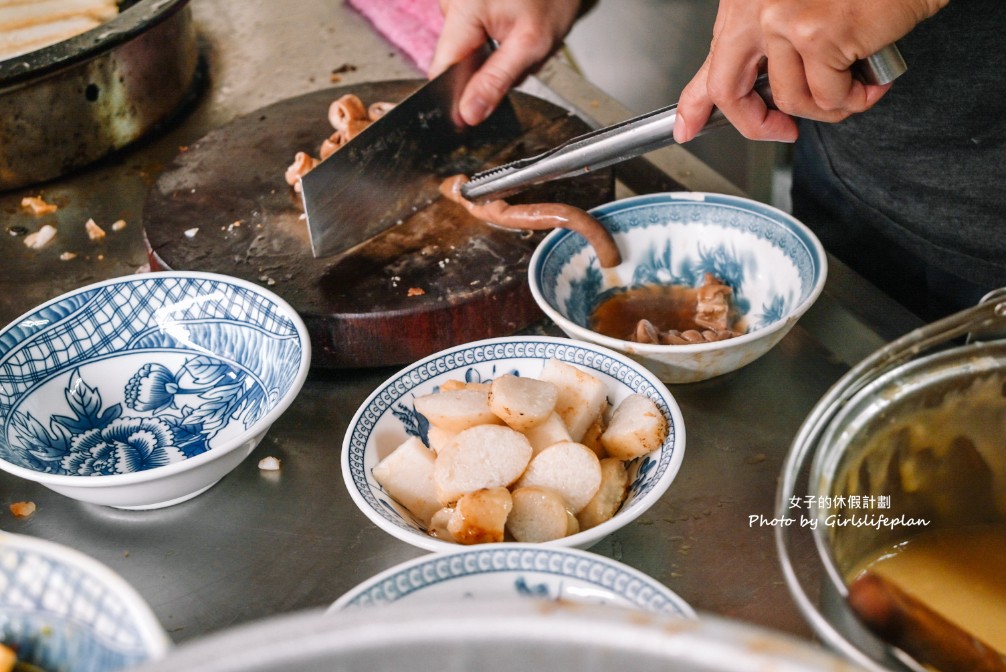 金捷發煎盤粿｜超有特色五金行早餐店，煎粿只要10元(外帶) @女子的休假計劃