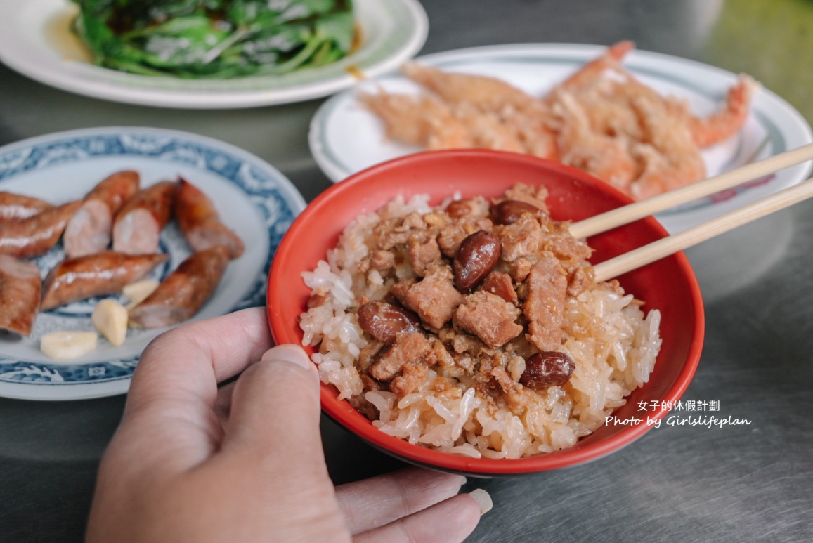 阿等土豆油飯｜25元土豆油飯必吃不分平假日內用常客滿(外帶) @女子的休假計劃