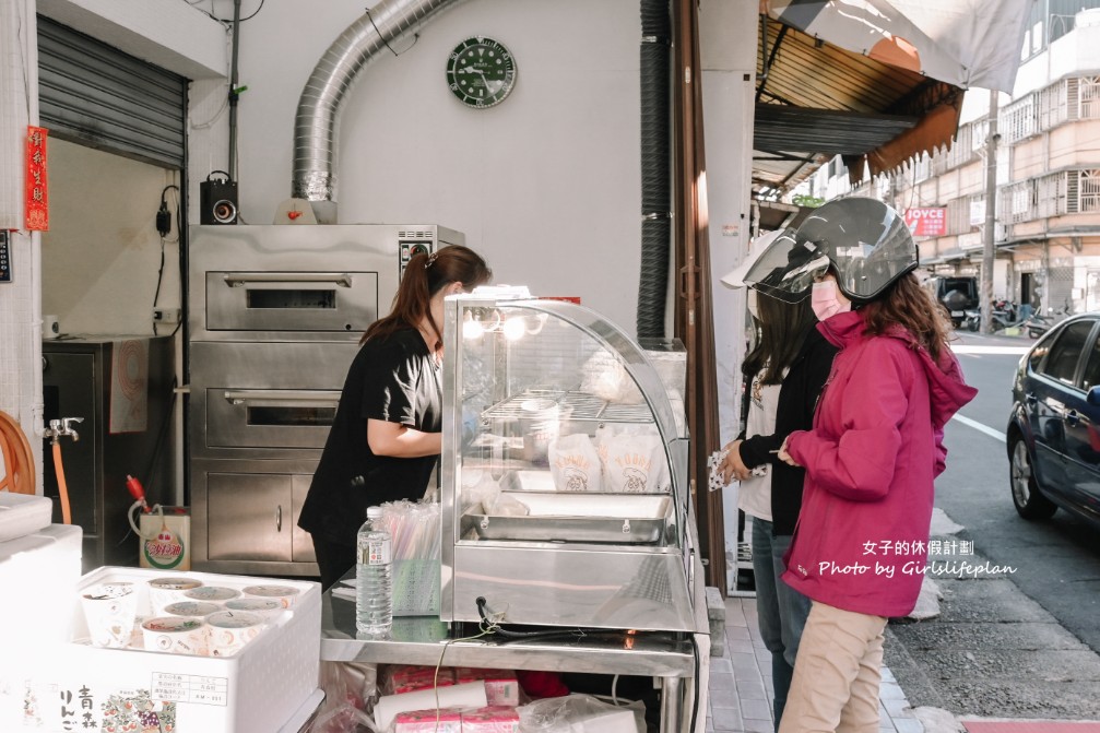 日初胡椒蔥餅早餐｜都在地人在買巷弄美食20元買十送一(外帶) @女子的休假計劃