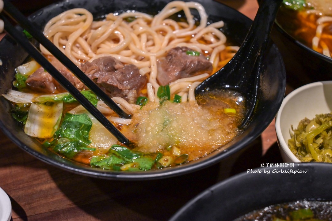 呷霸牛肉麵｜免費加湯加麵飲料豆花豆漿喝到飽(菜單) @女子的休假計劃