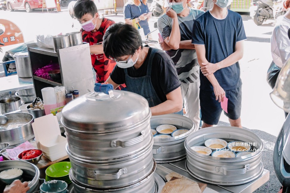 番薯仔炊飯｜超過70年人氣美食炊飯只要25元(外帶) @女子的休假計劃