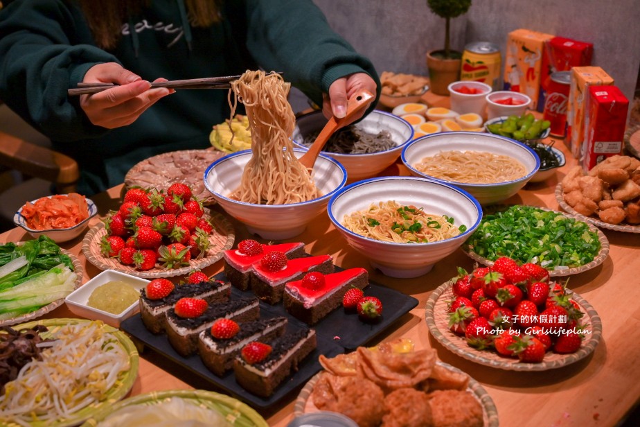 東興市魯肉義，鄉民激推從早上11點營業到凌晨五點超人氣滷肉飯店，酸菜免費吃到飽/外帶 @女子的休假計劃