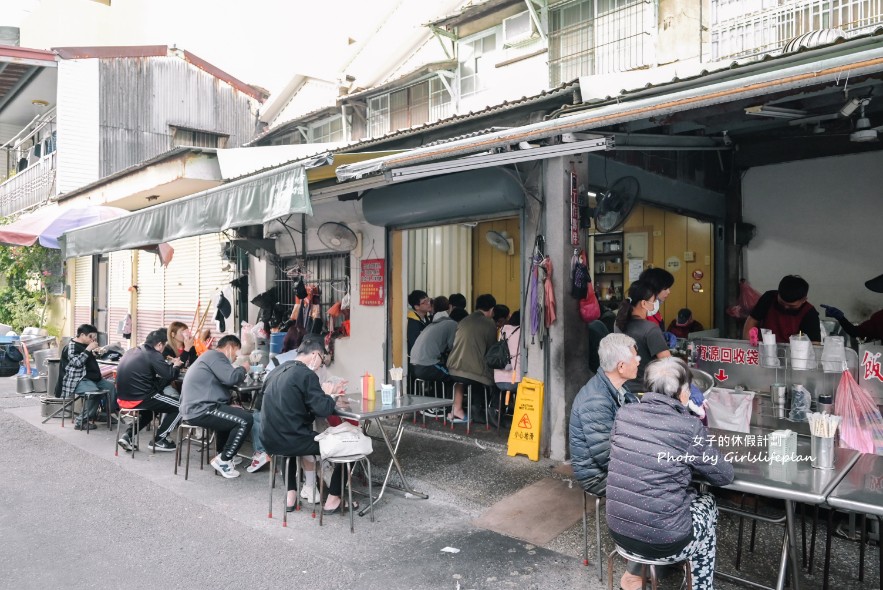 福安鴨肉飯｜在地80年老店鴨肉飯30元，鴨肉切盤也是有夠便宜(外帶) @女子的休假計劃