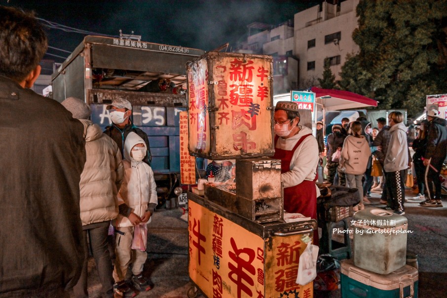 烏魯木齊新疆烤肉串｜道地新彊風味大推烤肉串只要15元(外帶) @女子的休假計劃