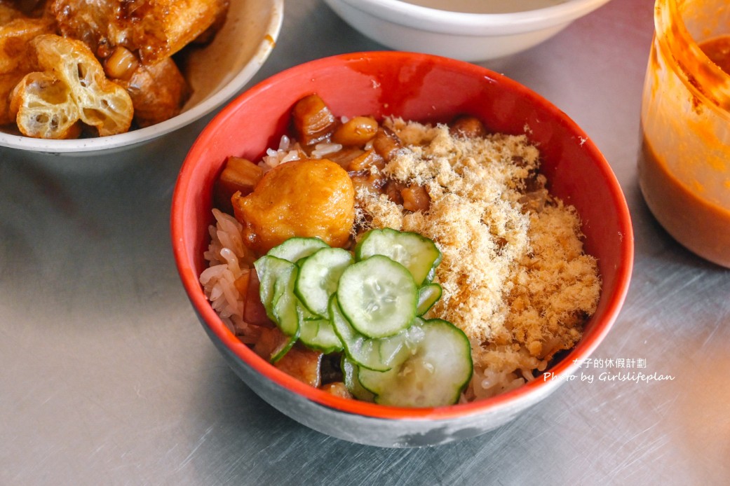 下大道蘭米糕｜在地四十多年人氣美食，米其林必比登推薦(菜單) @女子的休假計劃