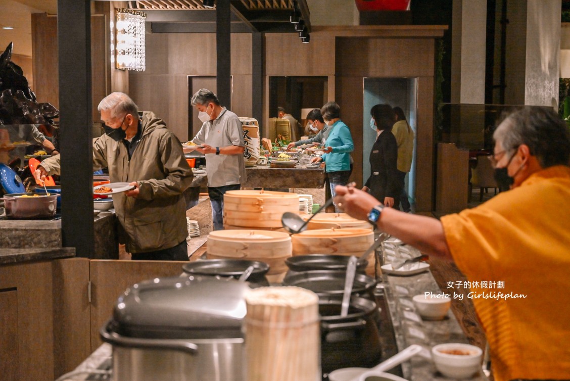 台北福華大飯店｜彩虹座自助餐吃到飽(價位) @女子的休假計劃