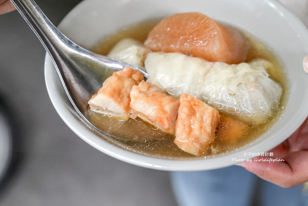老黑輪肉圓店（老店）｜在地超過50年老店只賣關東煮和肉圓(菜單) @女子的休假計劃
