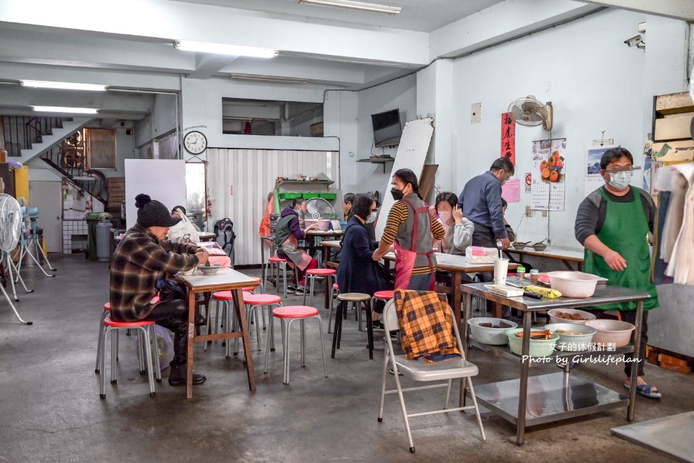 老黑輪肉圓店（老店）｜在地超過50年老店只賣關東煮和肉圓(菜單) @女子的休假計劃