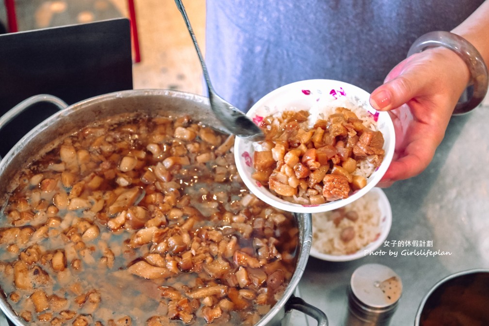 落成米糕｜米其林推薦美食，米糕加四神湯超絕配(外帶) @女子的休假計劃