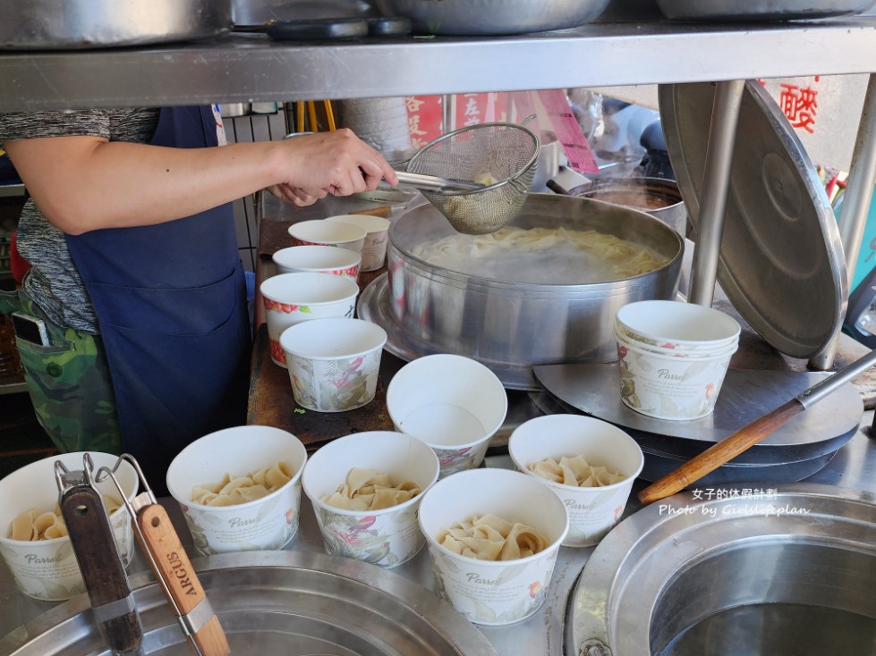 河南砂鍋手工扯麵｜和皮帶一樣寬扯麵人氣必吃蕃茄蛋麵(外帶) @女子的休假計劃