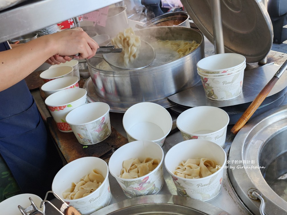 河南砂鍋手工扯麵｜和皮帶一樣寬扯麵人氣必吃蕃茄蛋麵(外帶) @女子的休假計劃