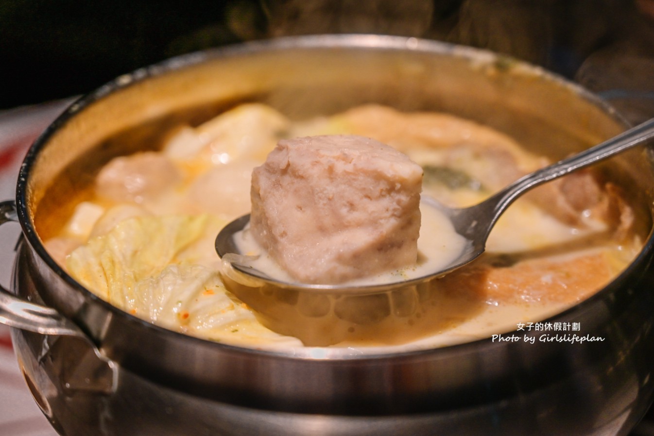 偈亭泡菜鍋｜7000則評論4.3星在地人氣火鍋霸主，飲料也超強(外帶) @女子的休假計劃