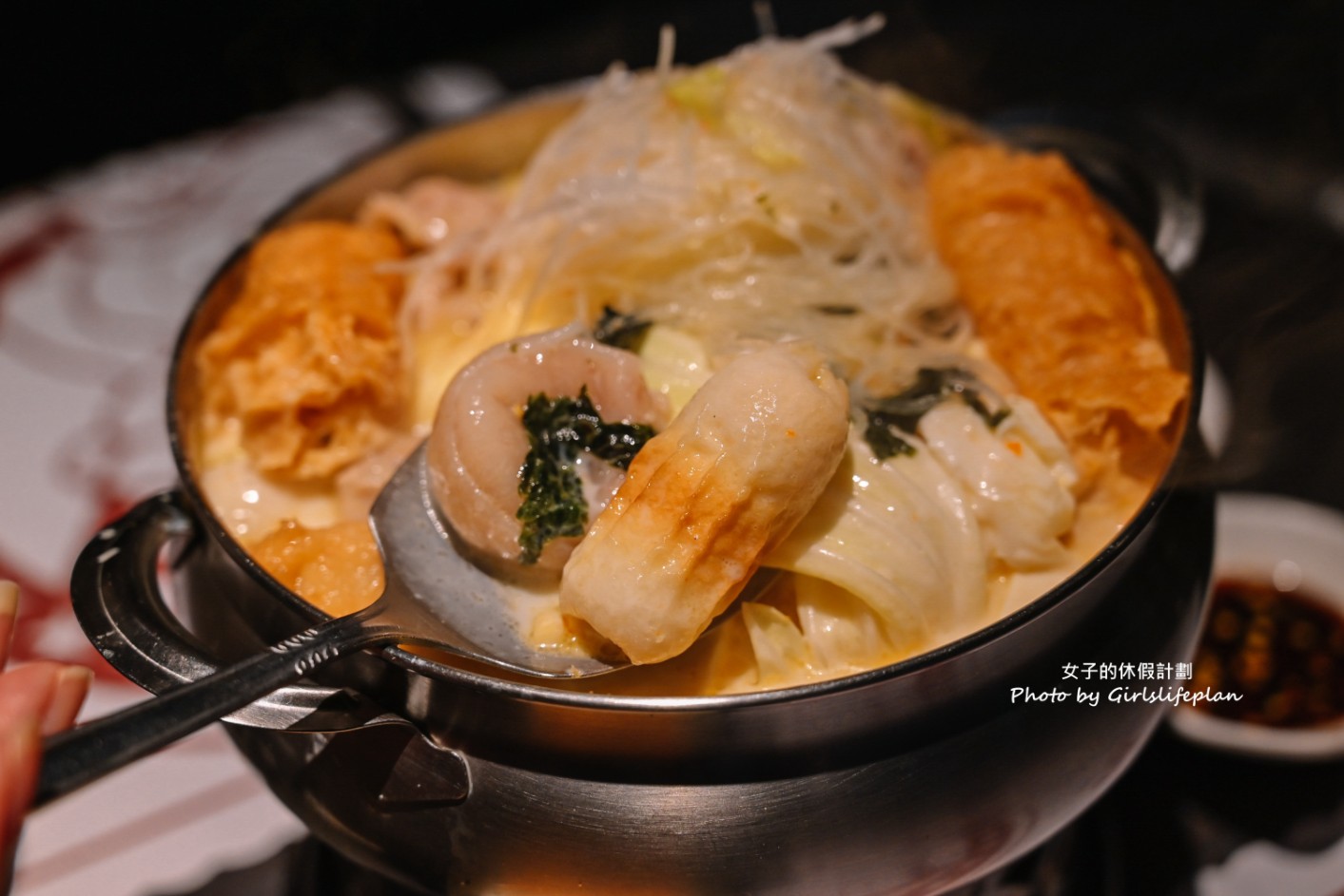 偈亭泡菜鍋｜7000則評論4.3星在地人氣火鍋霸主，飲料也超強(外帶) @女子的休假計劃
