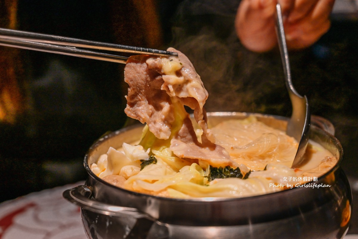 偈亭泡菜鍋｜7000則評論4.3星在地人氣火鍋霸主，飲料也超強(外帶) @女子的休假計劃