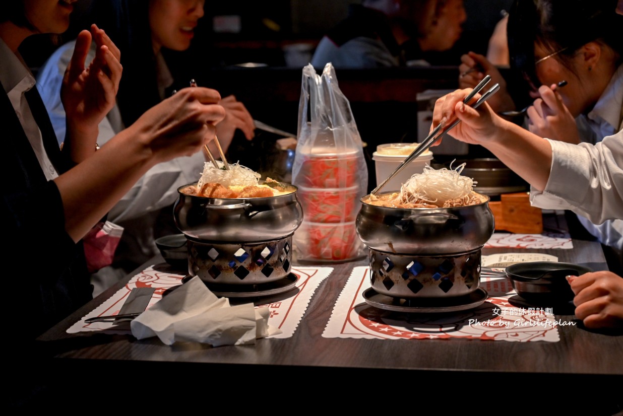 偈亭泡菜鍋｜7000則評論4.3星在地人氣火鍋霸主，飲料也超強(外帶) @女子的休假計劃