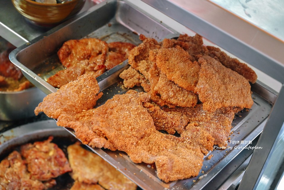 珍餚快餐店｜可免費加飯，紅茶湯品喝到飽(外帶) @女子的休假計劃