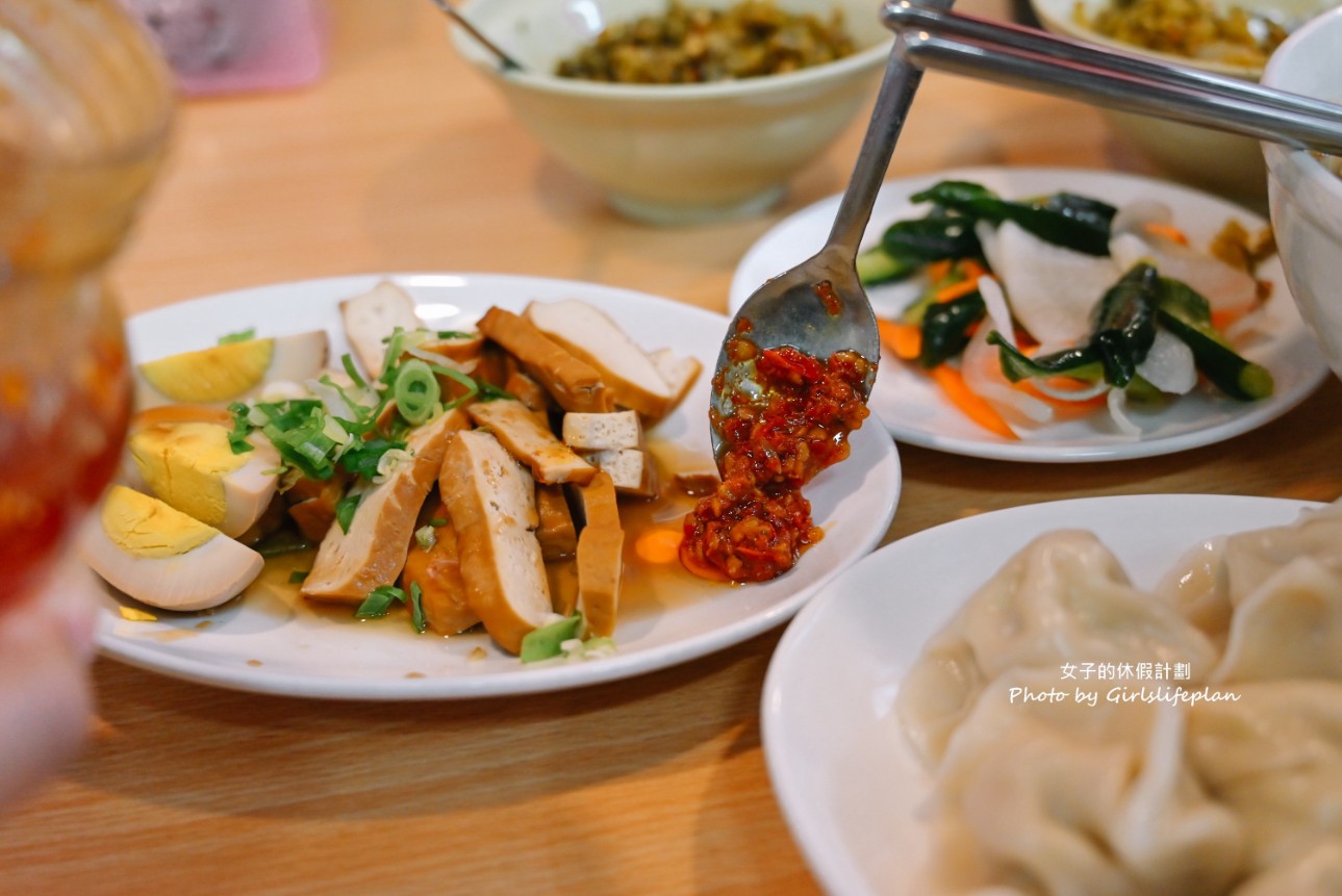 阿郎牛肉麵｜70元牛肉麵大碗很夠兩人吃(菜單) @女子的休假計劃