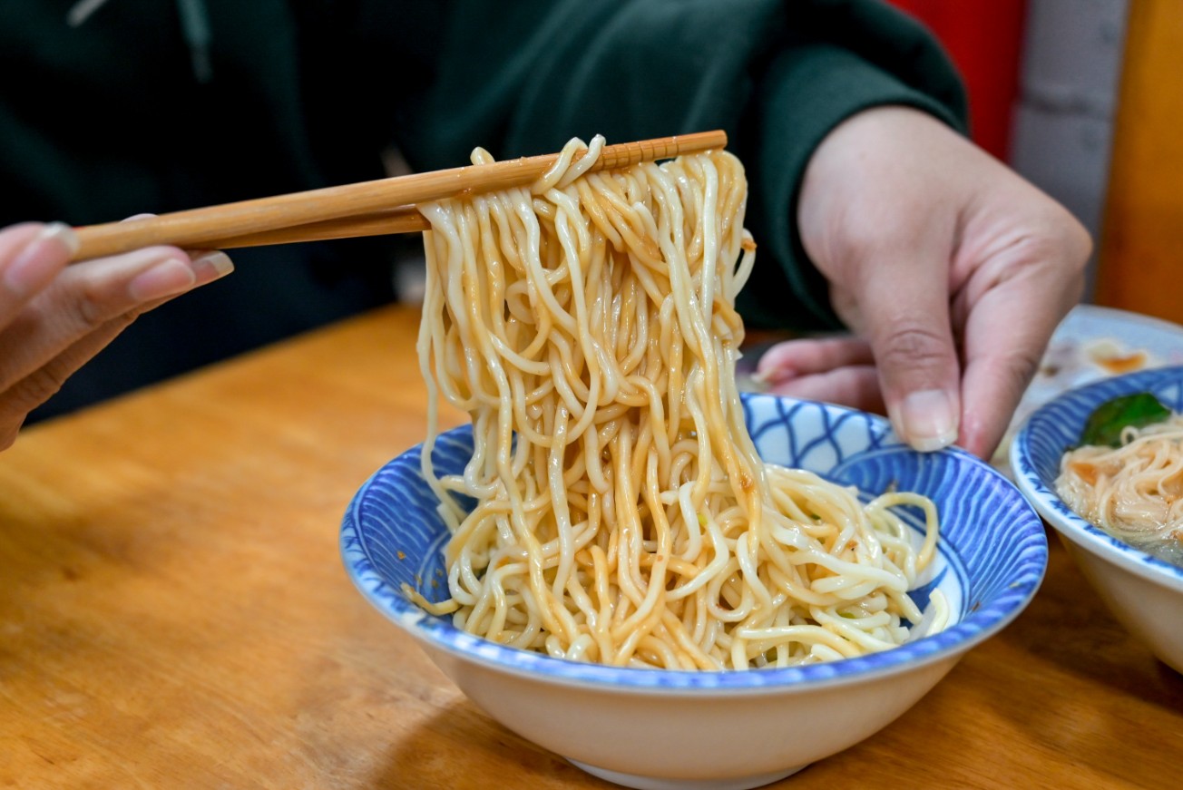 營養蚵仔｜北投中繼市場人氣排隊美食，大推蚵仔新鮮又大顆(外帶) @女子的休假計劃