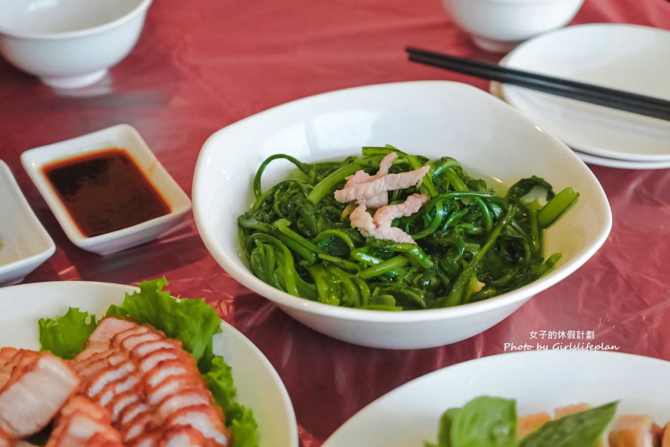 冠宸食館｜一天只賣4小時生意爆好陽明山土雞餐廳(外帶) @女子的休假計劃