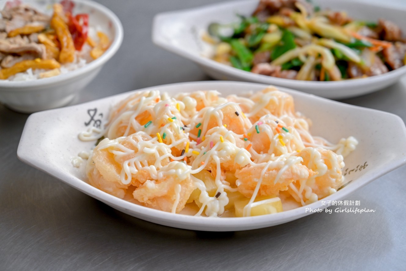 太平原味鴨肉飯｜在地人氣美食鴨肉飯20元，蔥爆牛肉90元(外帶) @女子的休假計劃