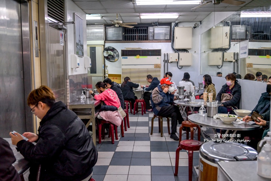 榮記客家湯圓｜40年老店在地人氣排隊小吃必吃客家湯圓(外帶) @女子的休假計劃