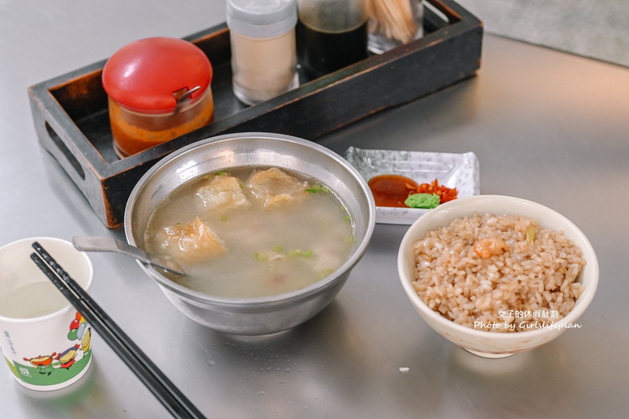 鮮魚鱻蝦仁飯｜連續四年米其林必比登推薦台中美食(菜單) @女子的休假計劃