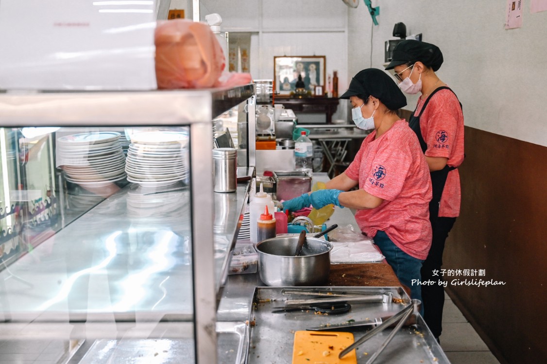 阿海早餐店｜在地50年古早味蔥花粉漿蛋餅人氣必吃(外帶) @女子的休假計劃