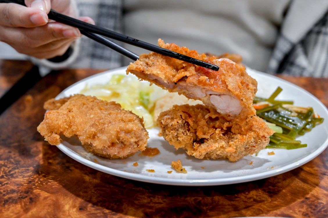 食來運轉｜內用滷肉飯吃到飽四款飲料隨意喝(外帶) @女子的休假計劃