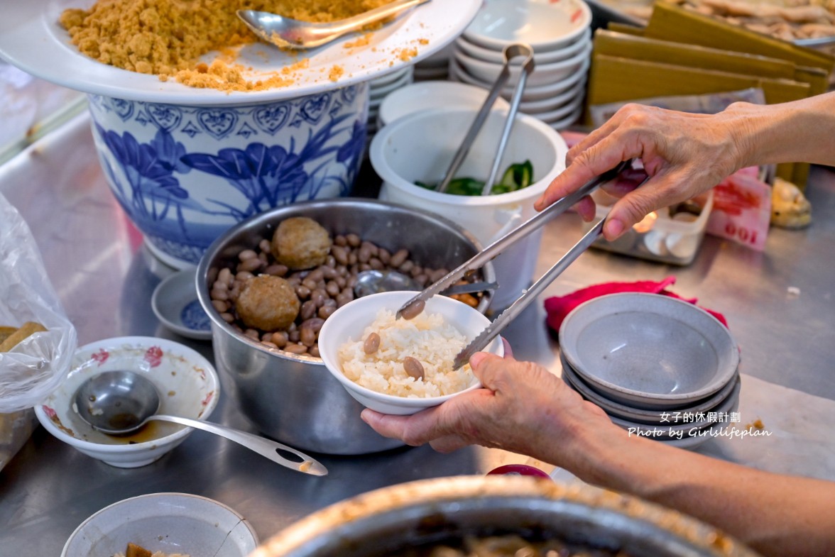 水仙宮粽葉米糕｜營業至凌晨在地人氣美食，米糕+四神湯超絕配(外帶) @女子的休假計劃