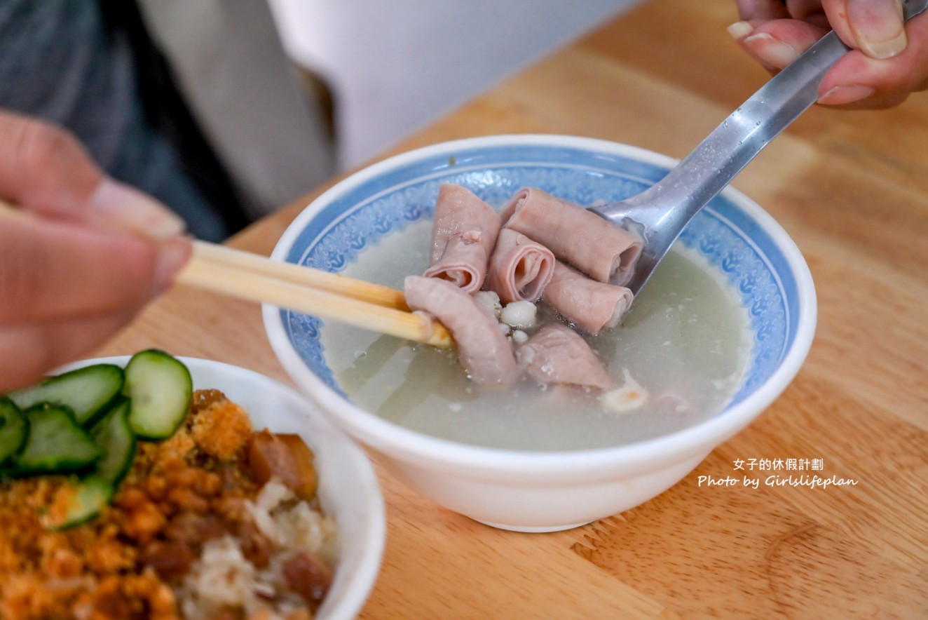 水仙宮粽葉米糕｜營業至凌晨在地人氣美食，米糕+四神湯超絕配(外帶) @女子的休假計劃
