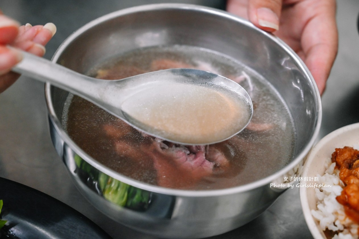 阿杰溫體牛肉湯｜雙拼任選點牛舌最划算(外帶) @女子的休假計劃