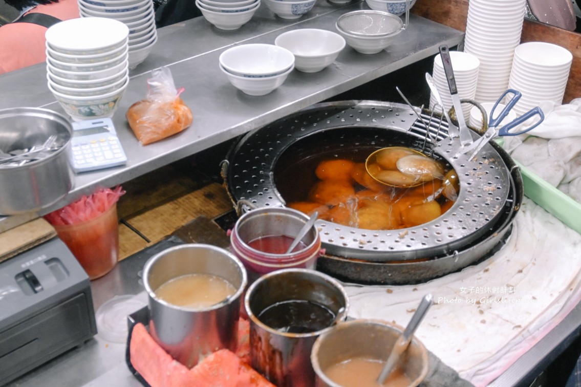 嘉家樂肉丸(大甲)｜在地超過50年人氣排隊美食，人氣必吃脆皮肉圓(外帶) @女子的休假計劃