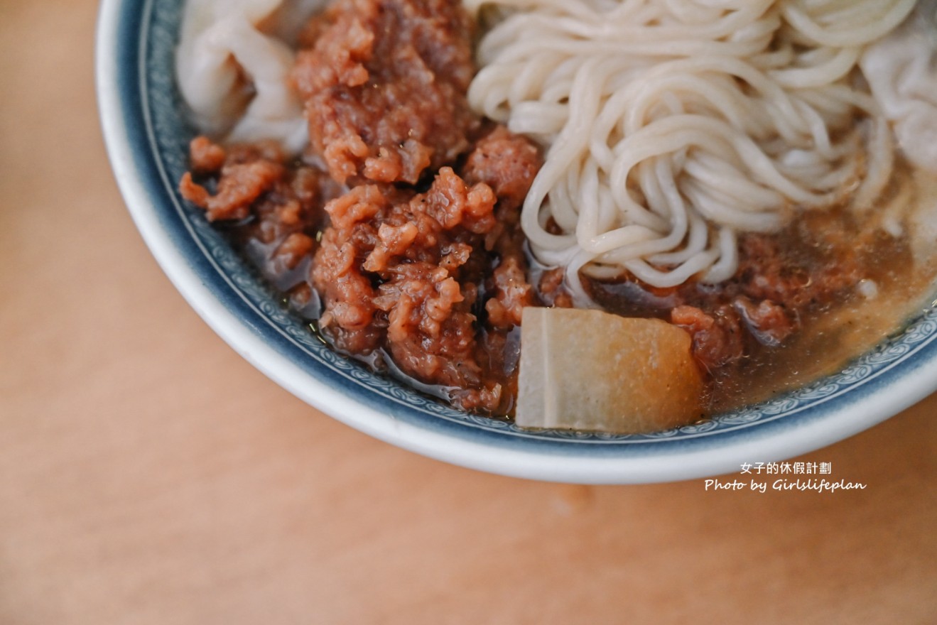 福台排骨麵｜在地70年人氣麵店和廟東清水排骨酥麵有的比(外帶) @女子的休假計劃